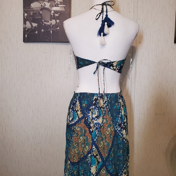 Teal Key Hole Maxi Dress - Picture 4 of 5